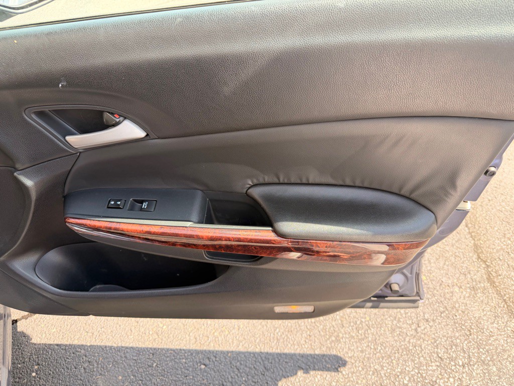 2012 Honda Crosstour Image 22