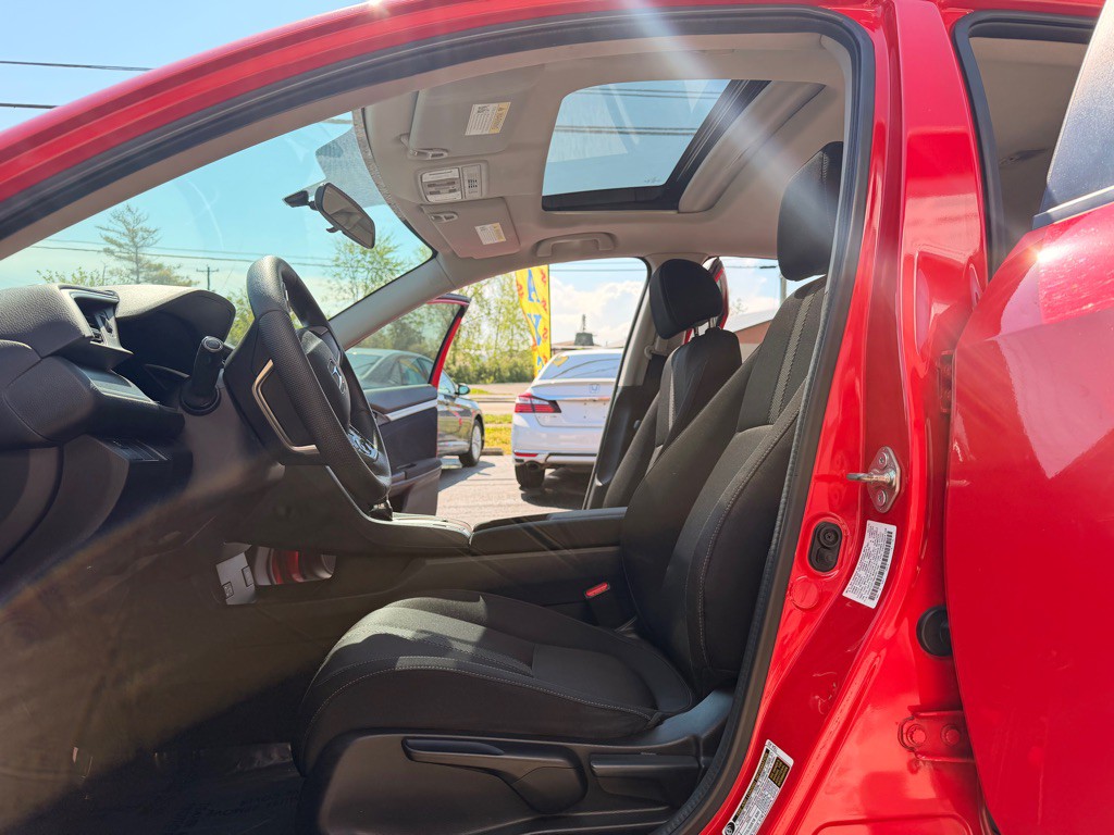 2016 Honda Civic Image 9