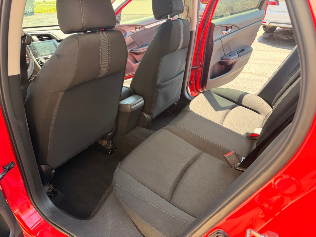 2016 Honda Civic Image 12