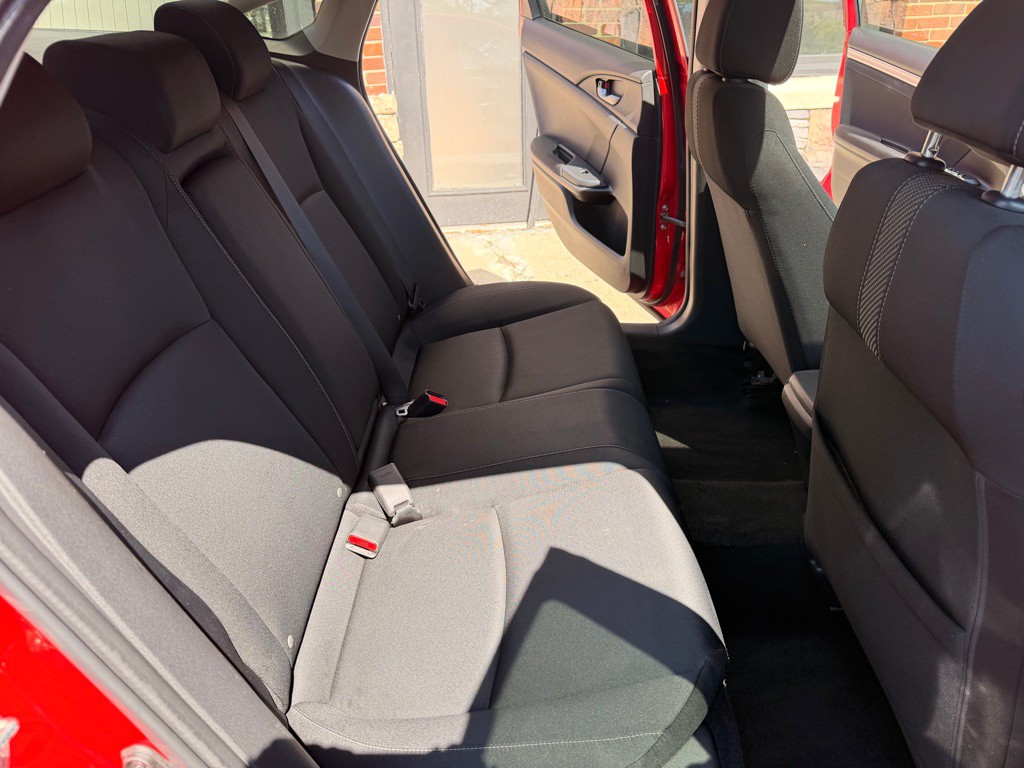 2016 Honda Civic Image 17