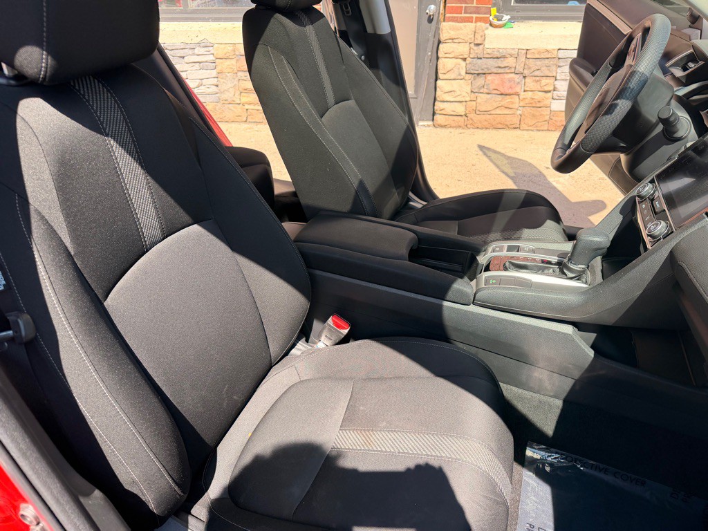 2016 Honda Civic Image 21