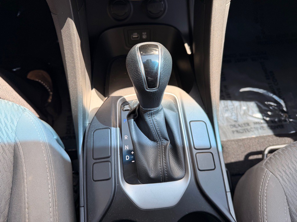 2017 Hyundai Santa Fe Image 31