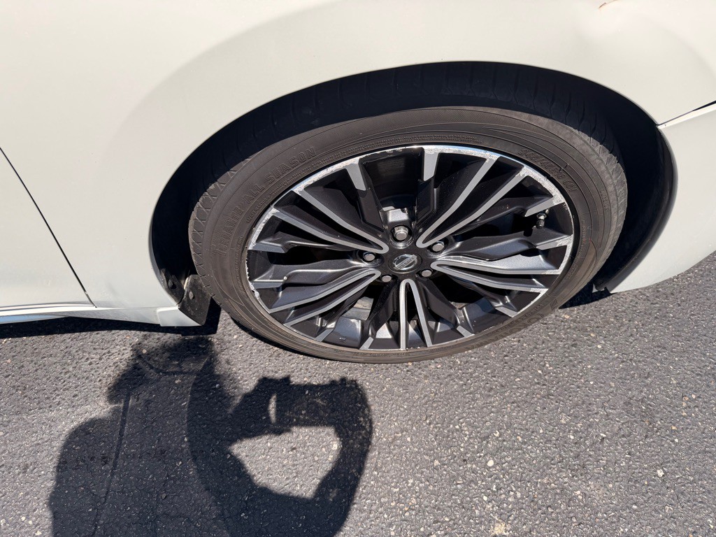 2017 Nissan Maxima Image 36