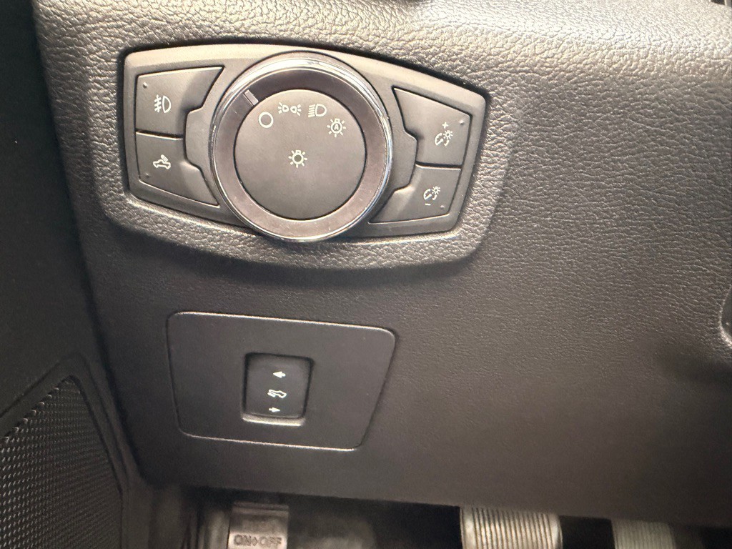 2016 Ford F-150 Image 29