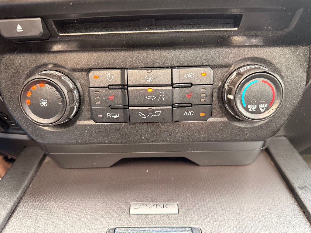2016 Ford F-150 Image 35