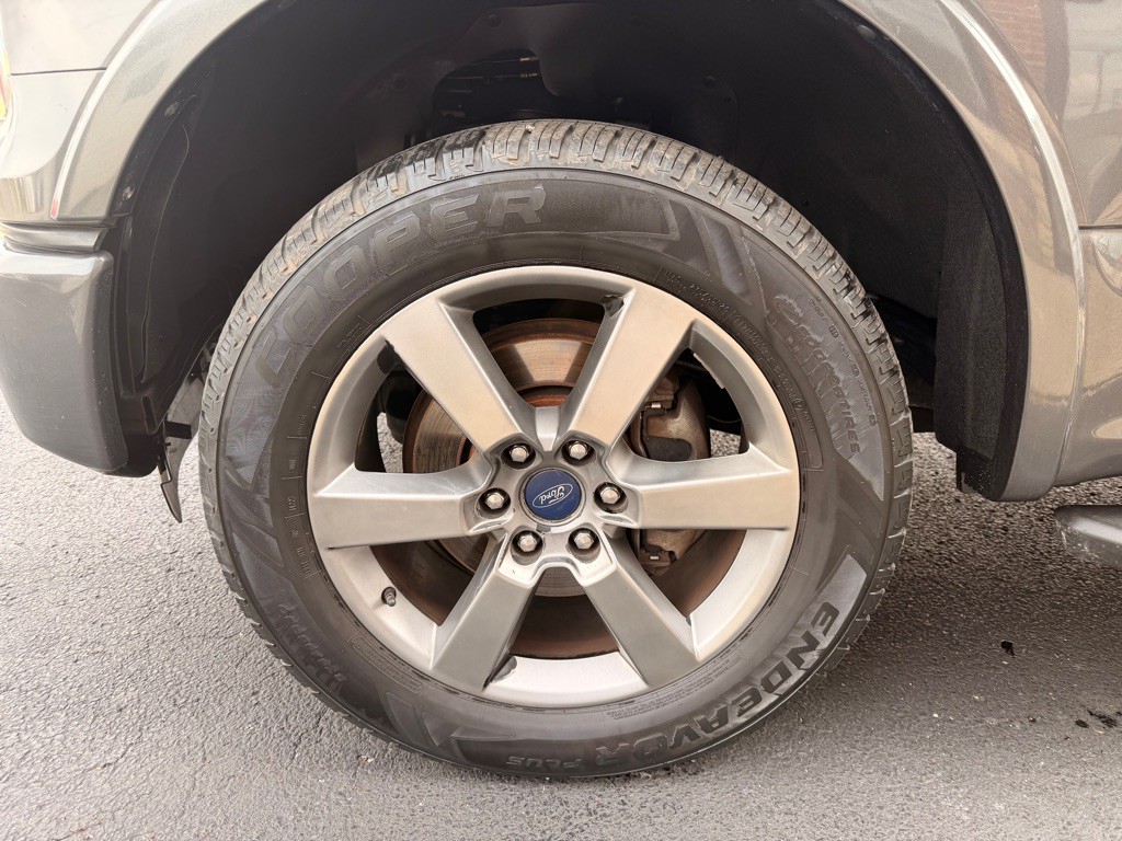 2016 Ford F-150 Image 39