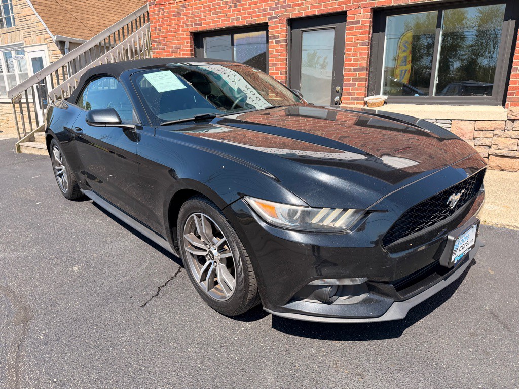 2016 Ford Mustang Image 2