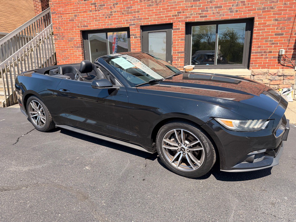 2016 Ford Mustang Image 30
