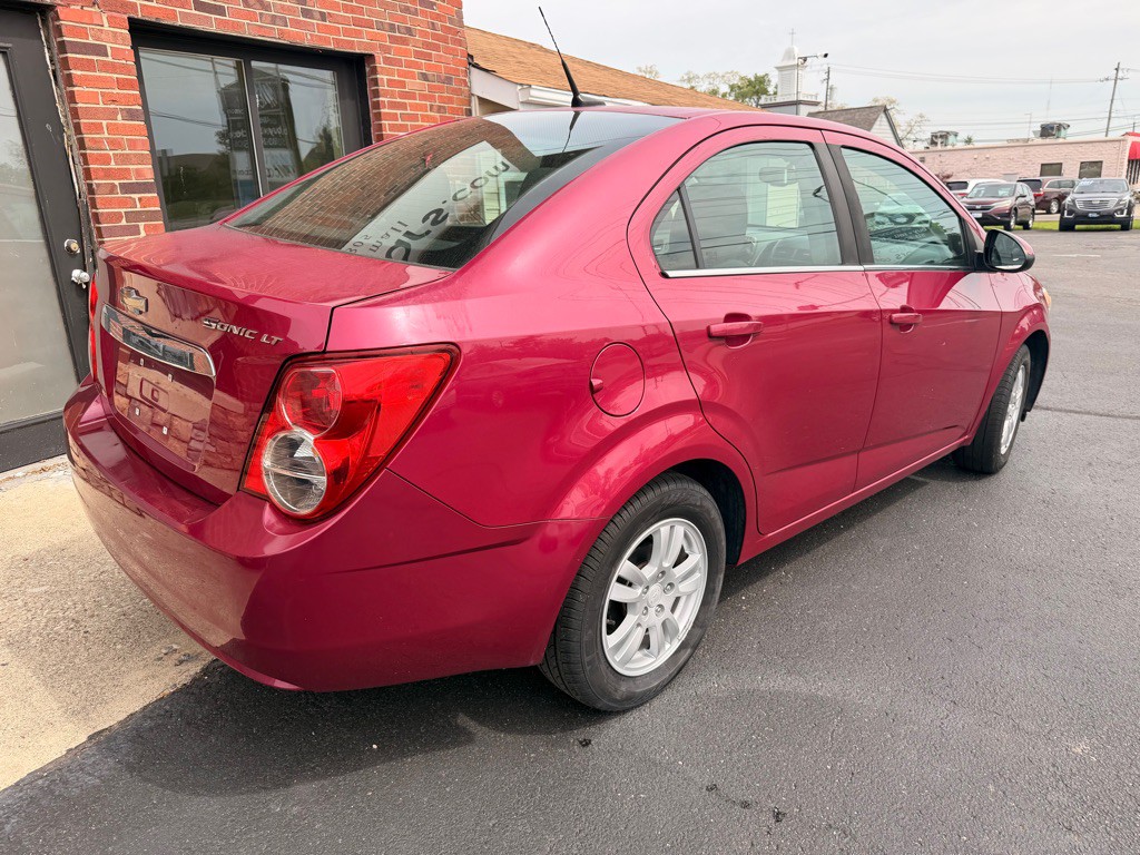 2014 Chevrolet Sonic Image 7