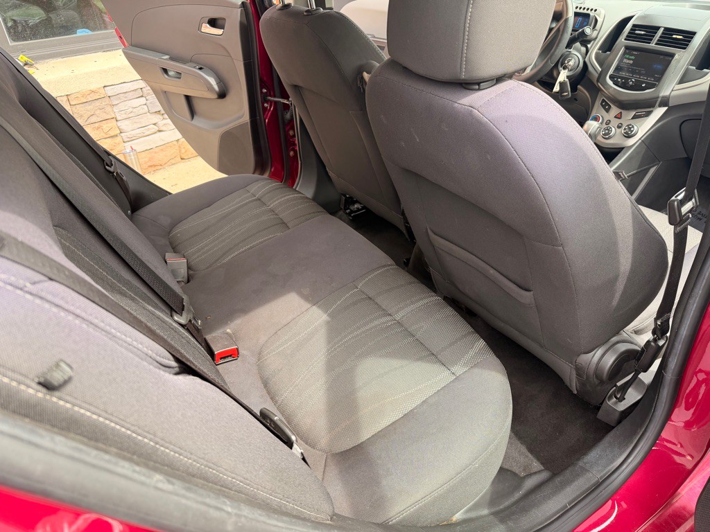 2014 Chevrolet Sonic Image 17