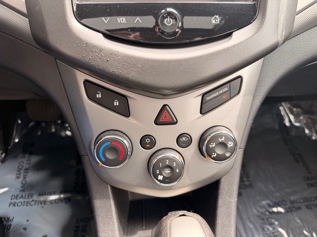 2014 Chevrolet Sonic Image 26