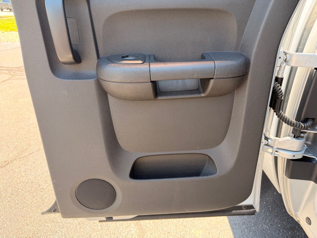 2012 Chevrolet Silverado 1500 Image 18