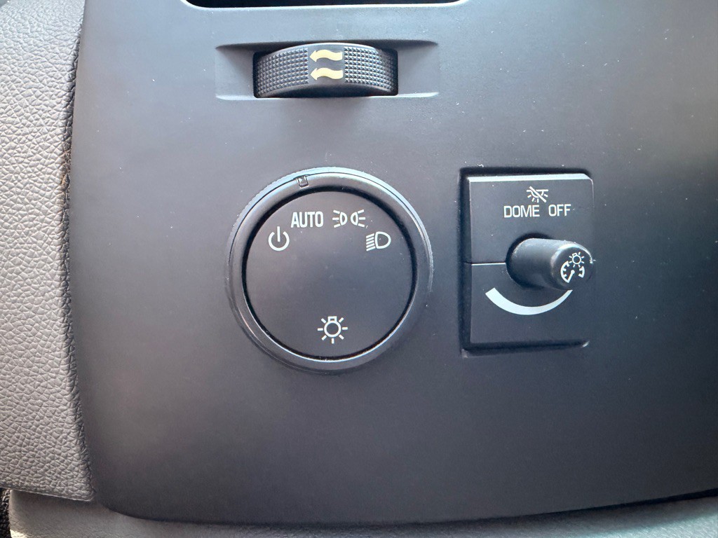 2012 Chevrolet Silverado 1500 Image 25