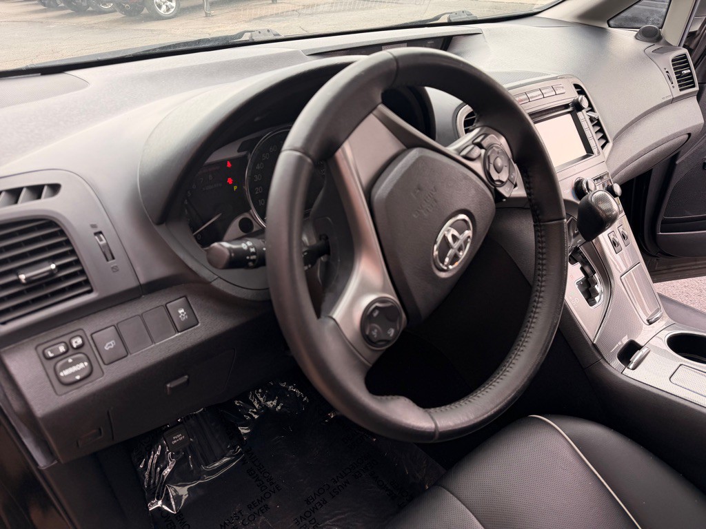 2014 Toyota Venza Image 8