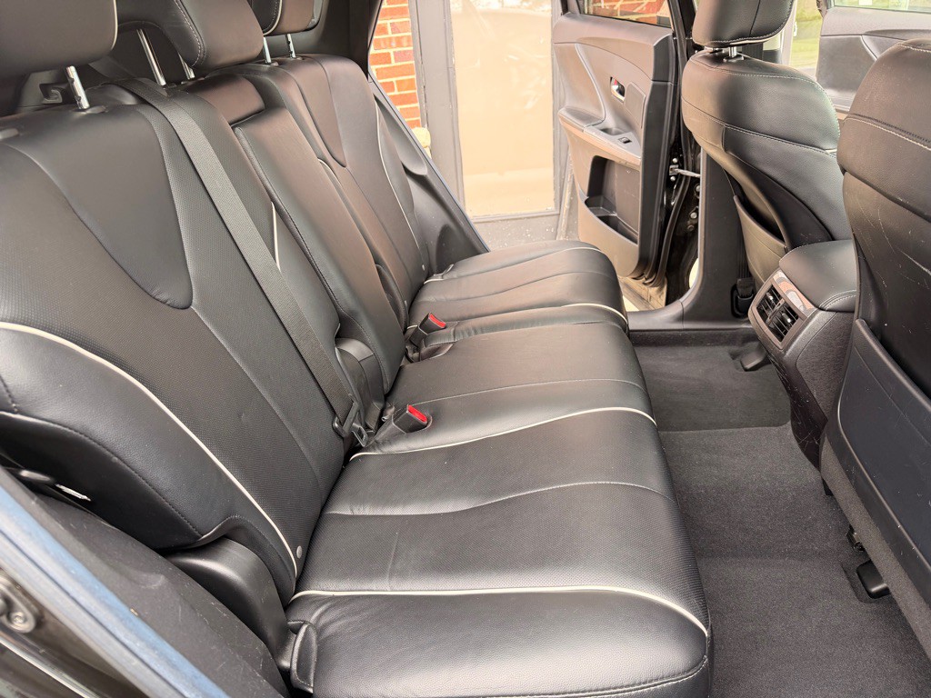 2014 Toyota Venza Image 17
