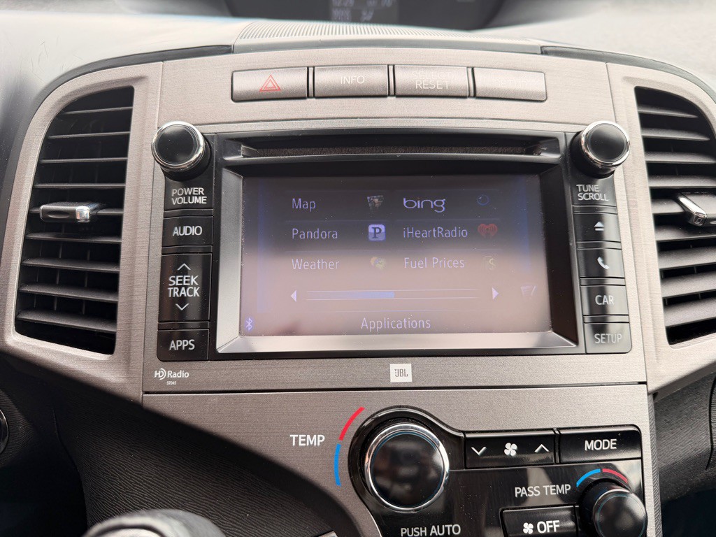 2014 Toyota Venza Image 28