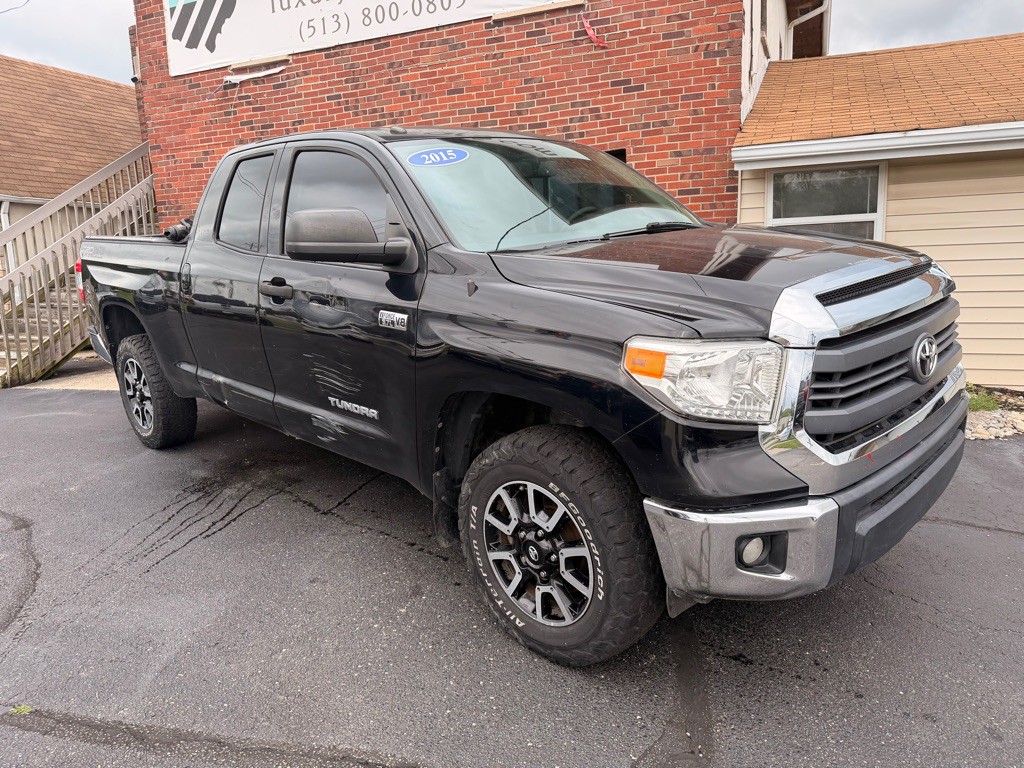 2015 Toyota Tundra Image 2