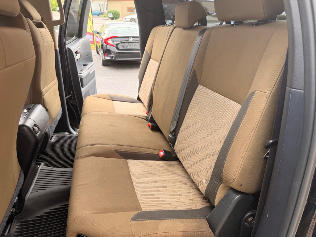 2015 Toyota Tundra Image 15
