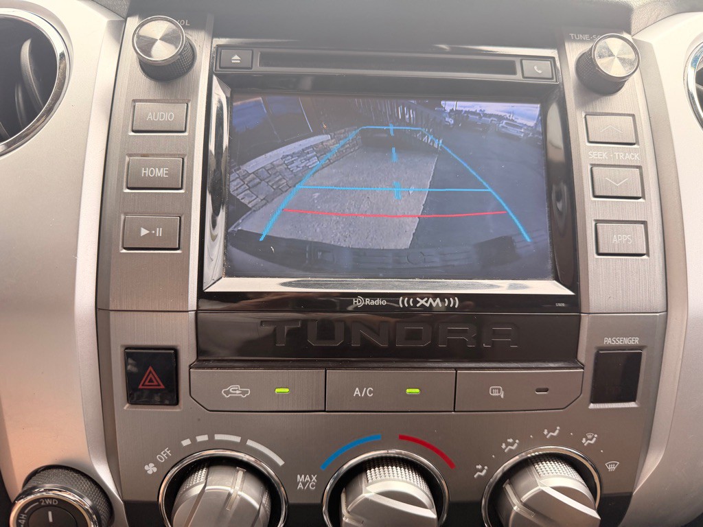 2015 Toyota Tundra Image 29