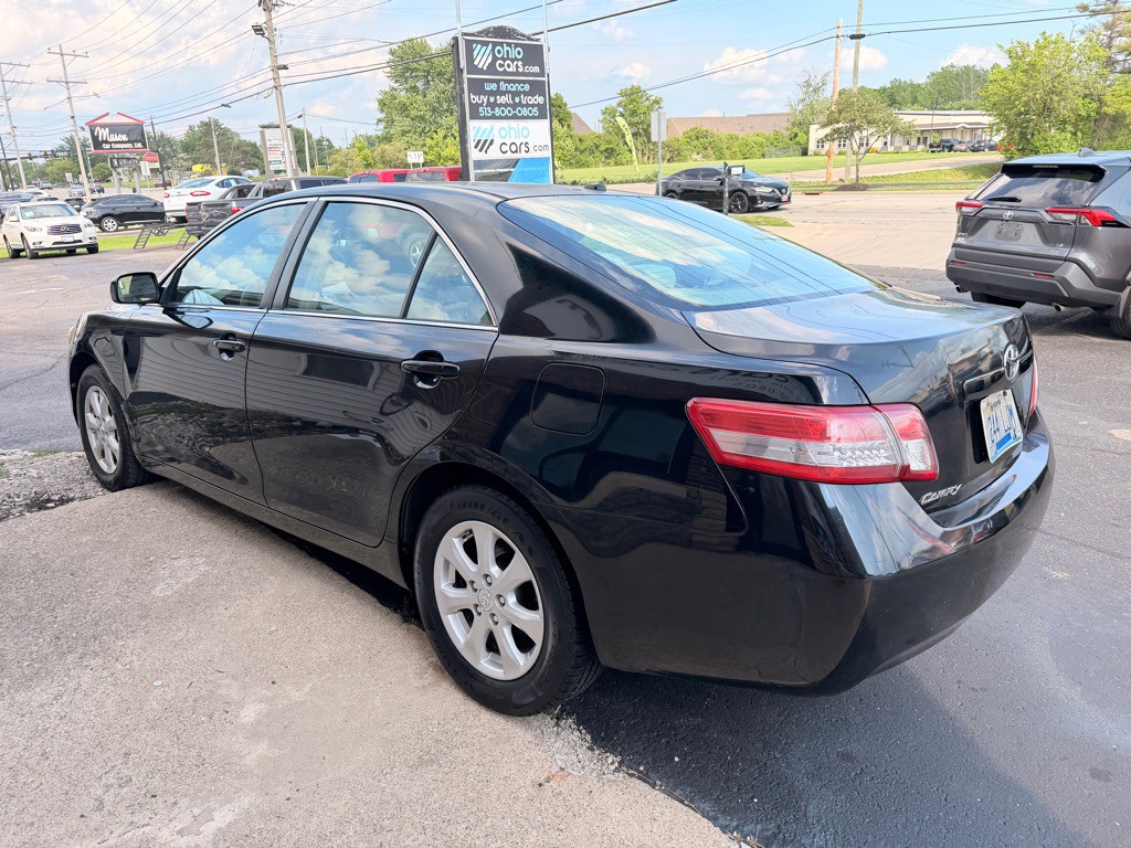 2011 Toyota Camry Image 5