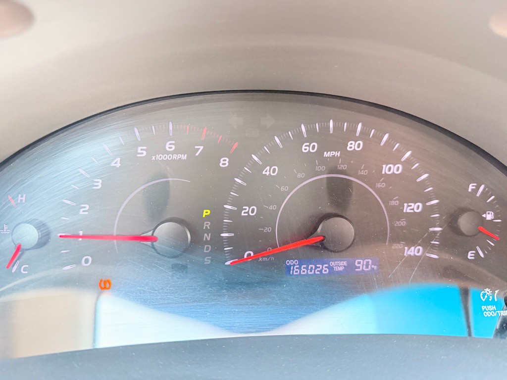 2011 Toyota Camry Image 25