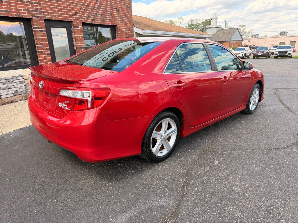 2013 Toyota Camry Image 6