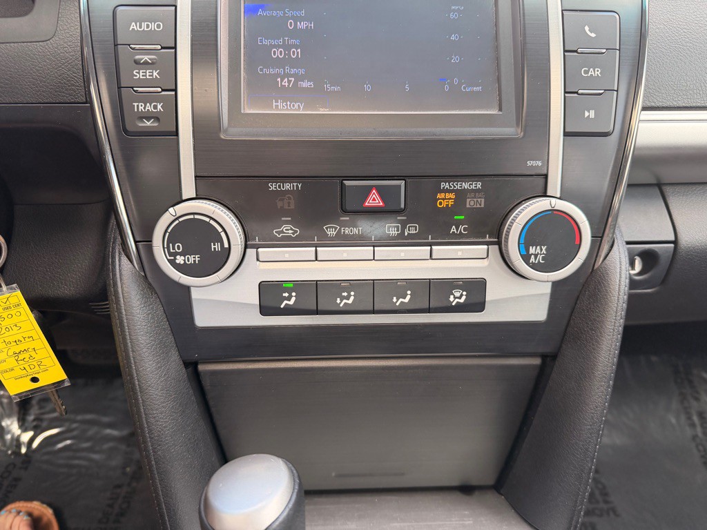 2013 Toyota Camry Image 25