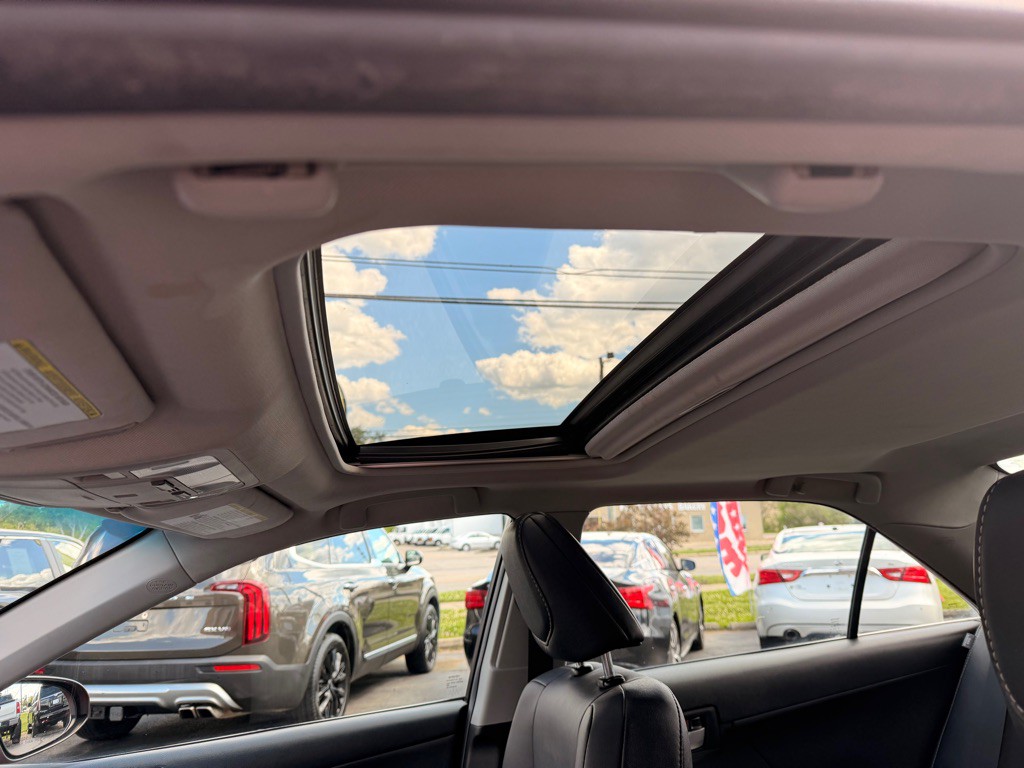2013 Toyota Camry Image 27