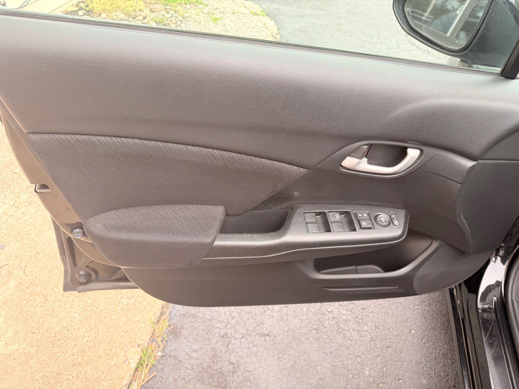2013 Honda Civic Image 12