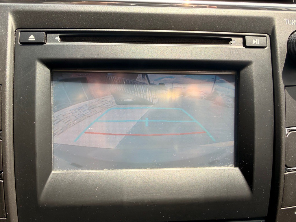 2017 Toyota Camry Image 26