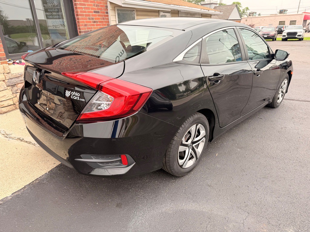 2018 Honda Civic Image 7