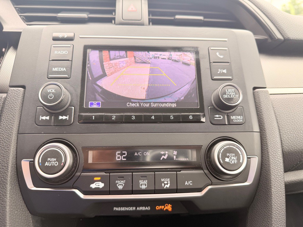 2018 Honda Civic Image 28