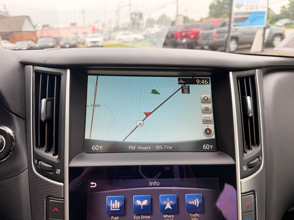 2014 INFINITI Q50 Image 24