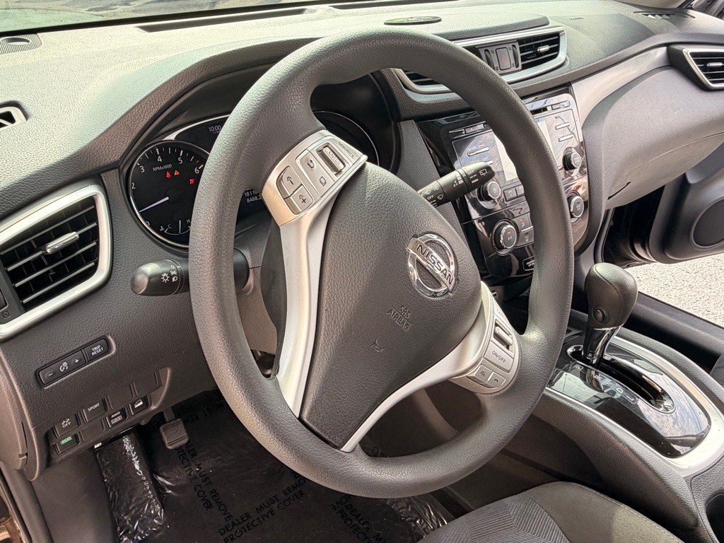 2015 Nissan Rogue Image 8