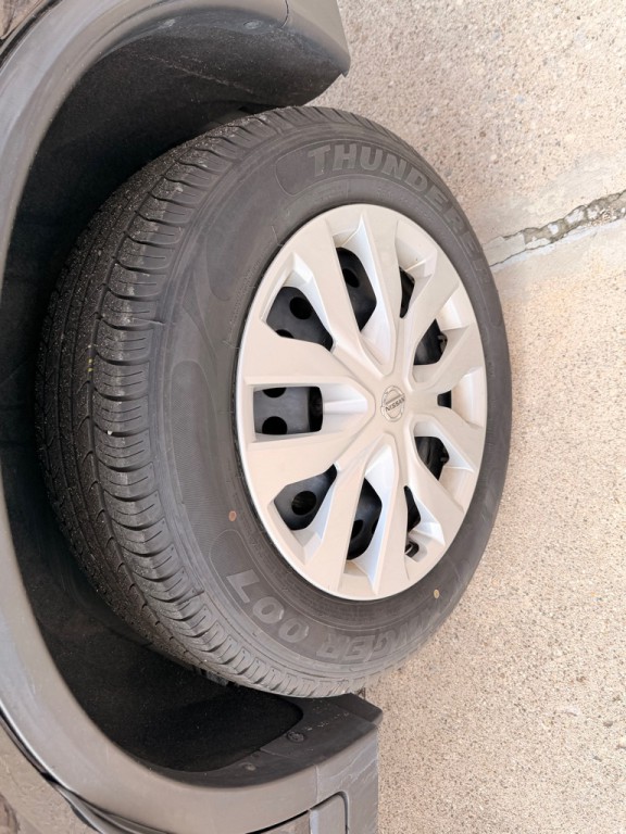 2015 Nissan Rogue Image 31