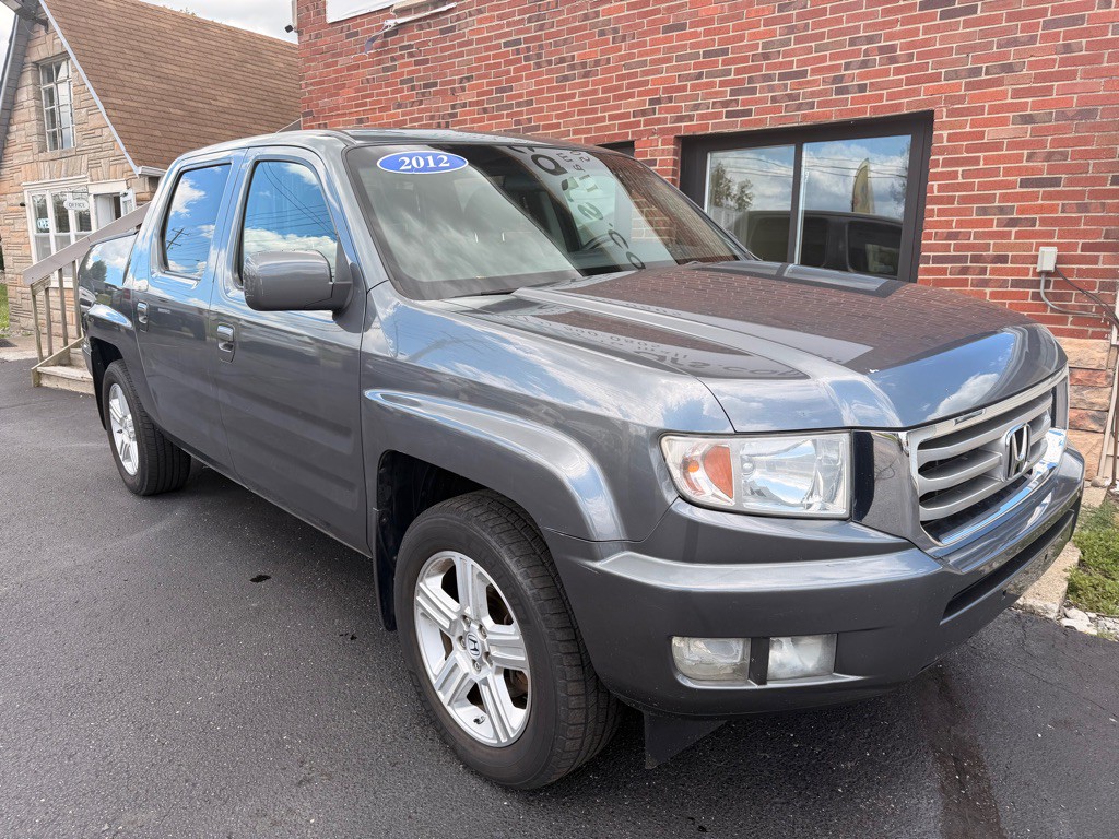 2012 Honda Ridgeline Image 2