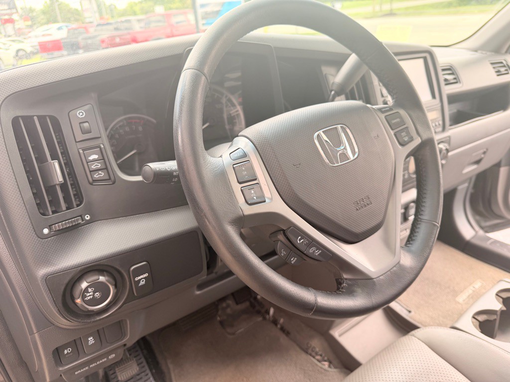 2012 Honda Ridgeline Image 9