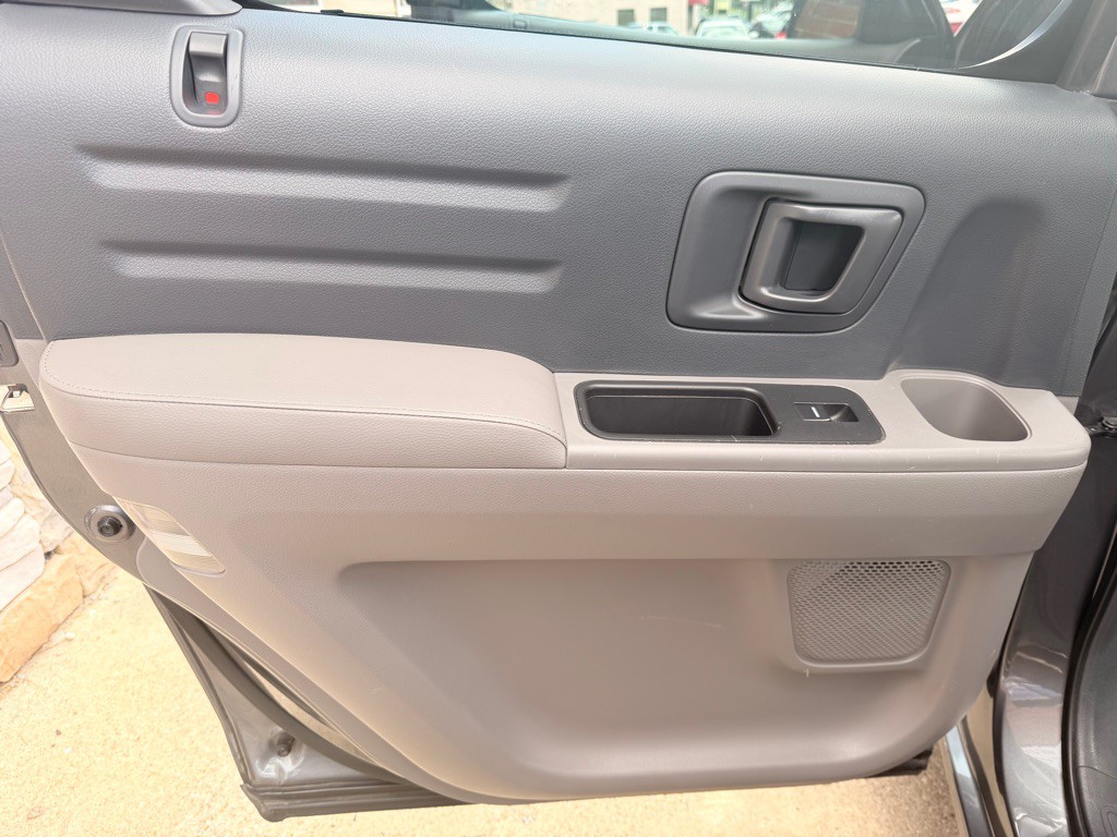 2012 Honda Ridgeline Image 15