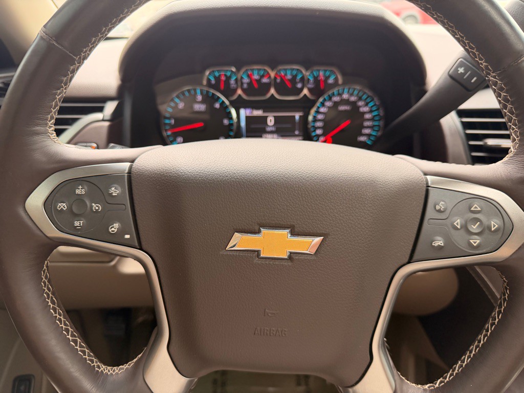 2016 Chevrolet Suburban Image 26