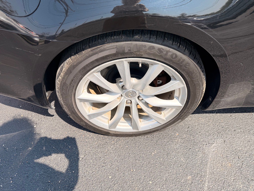 2011 INFINITI G37 Image 29
