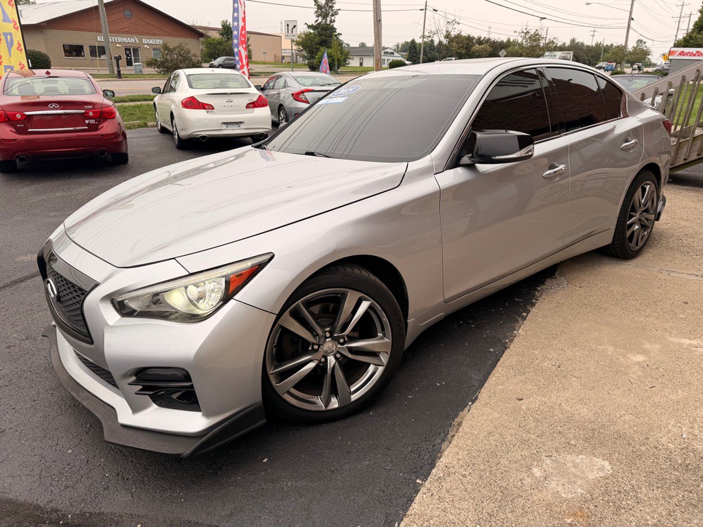 2015 INFINITI Q50 Image 4