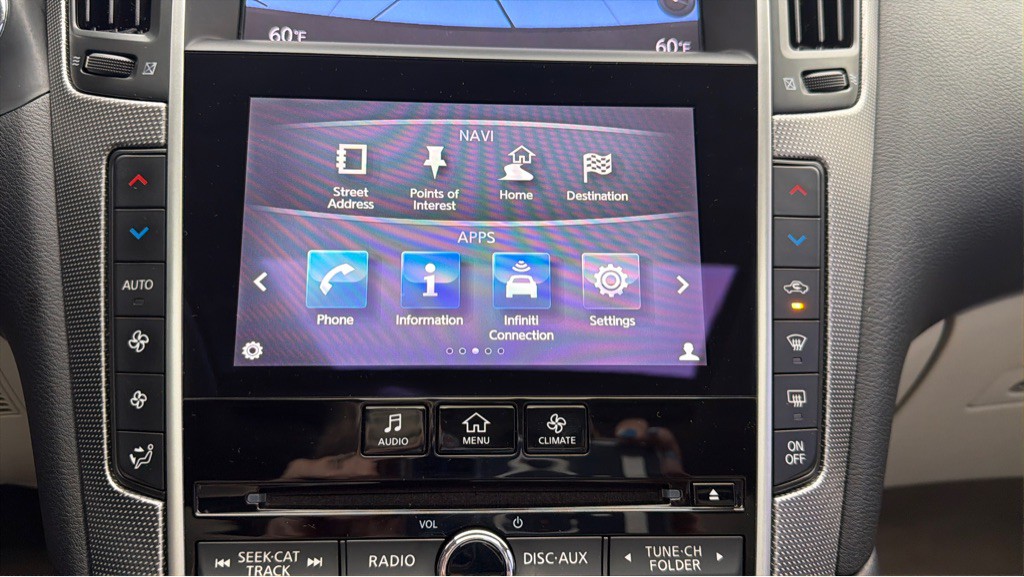 2015 INFINITI Q50 Image 27