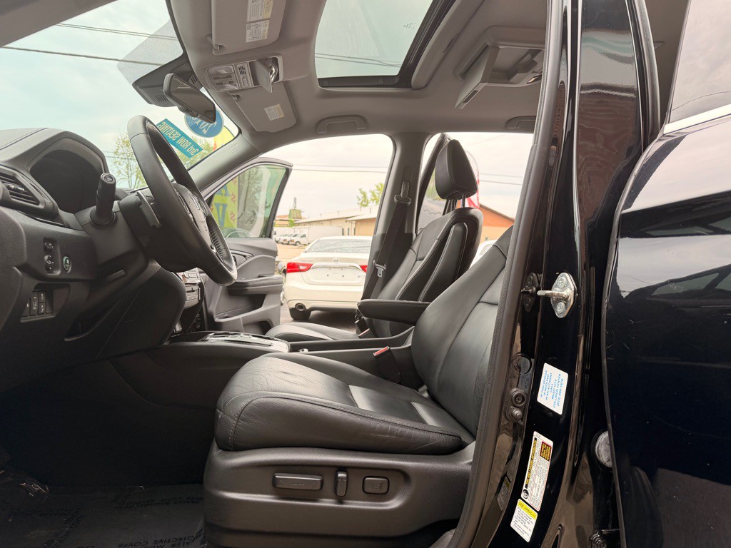 2016 Honda Pilot Image 9