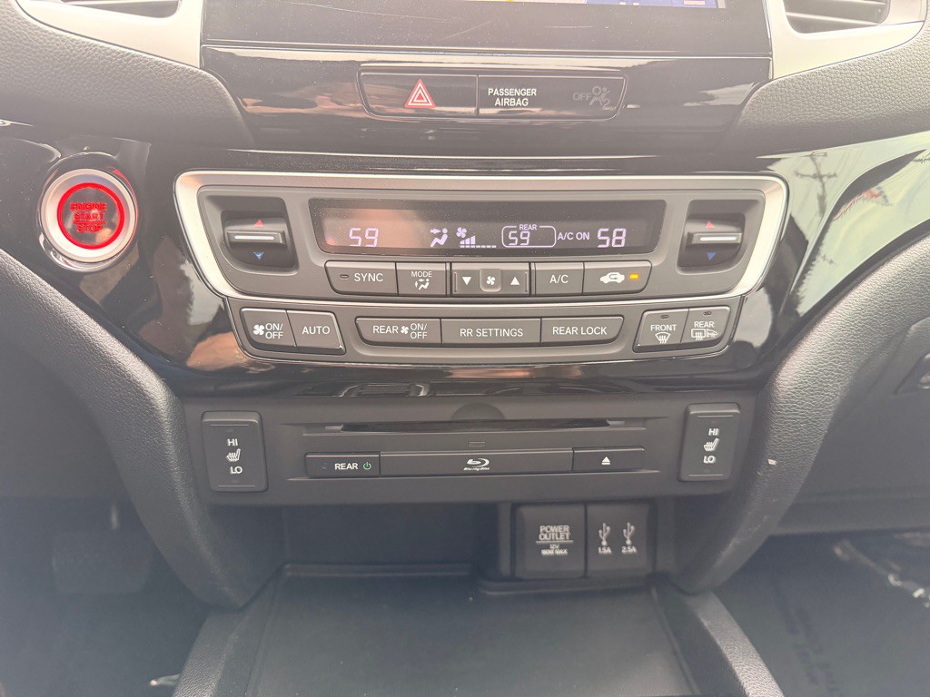 2016 Honda Pilot Image 30