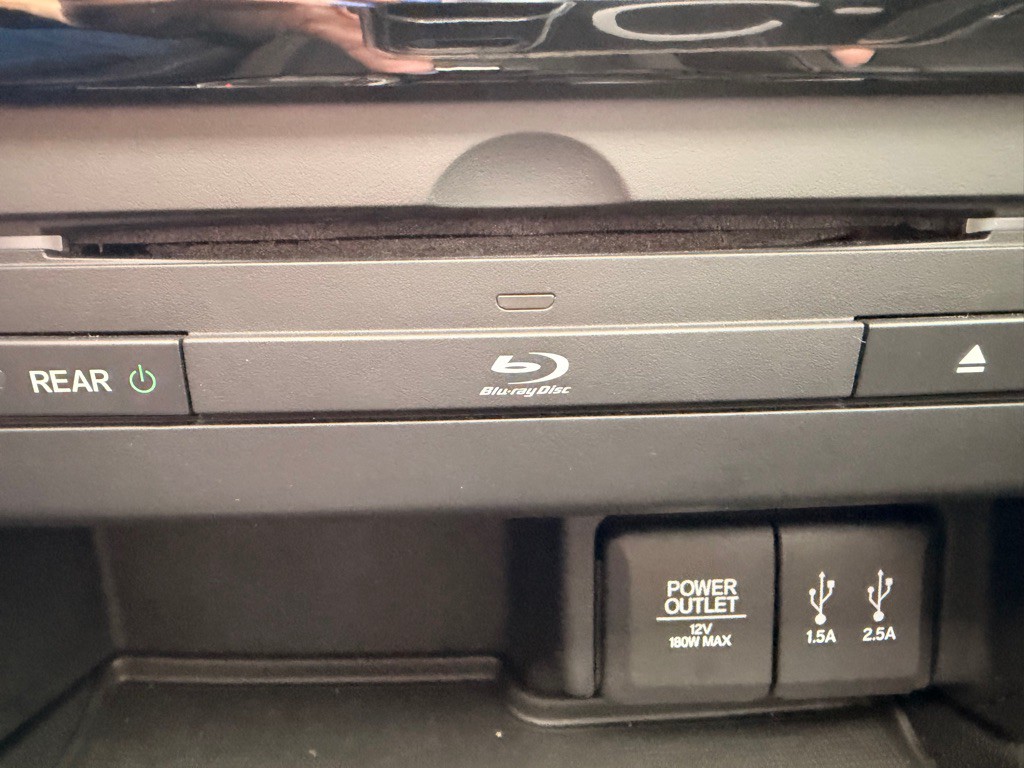 2016 Honda Pilot Image 32
