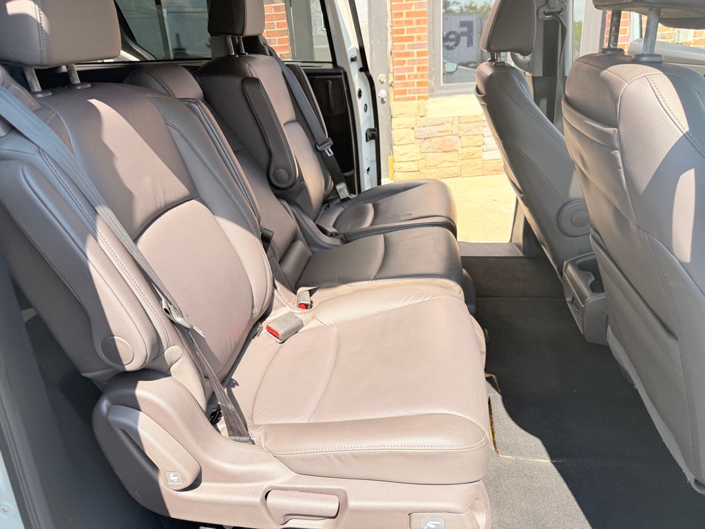 2018 Honda Odyssey Image 15