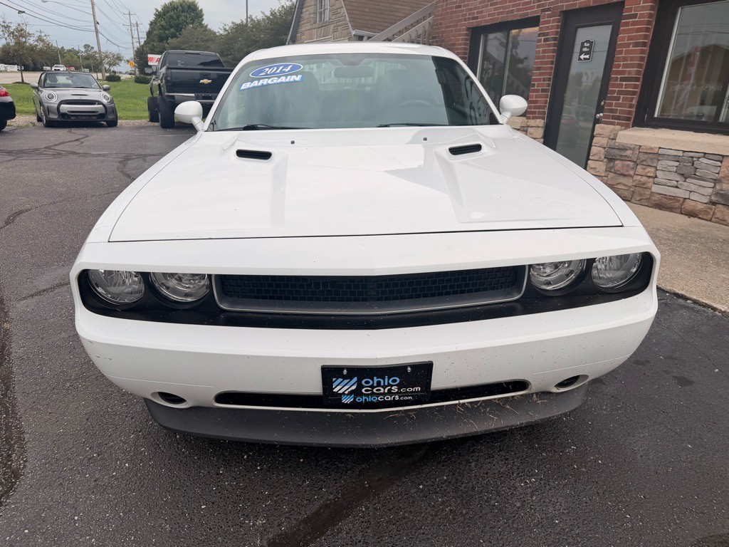 2014 Dodge Challenger Image 3
