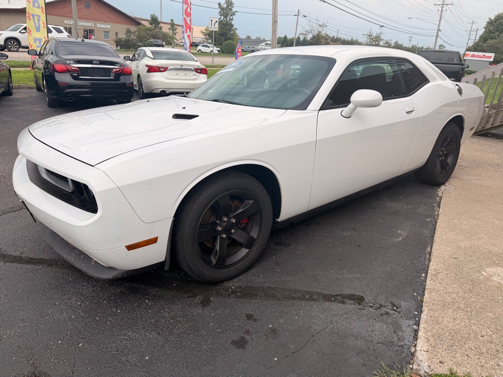 2014 Dodge Challenger Image 4