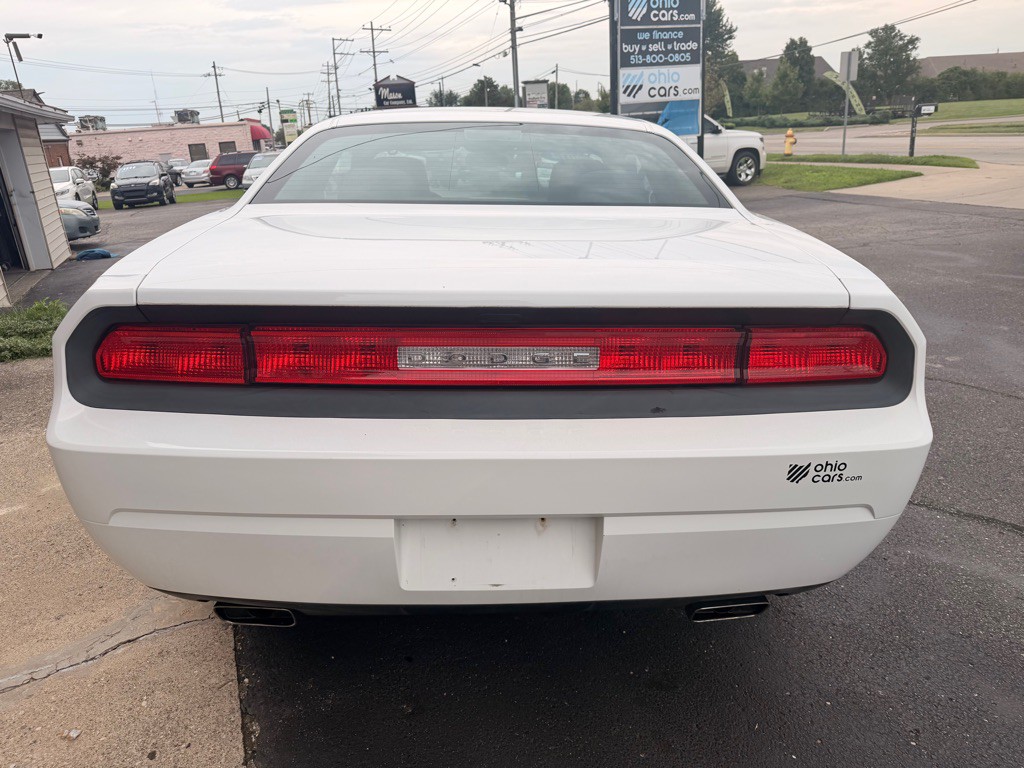 2014 Dodge Challenger Image 6