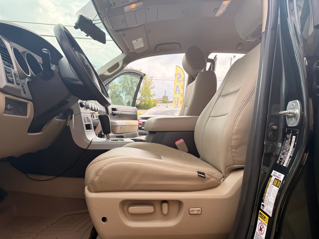2008 Toyota Tundra Image 10